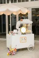 Bar avec machine à popcorn